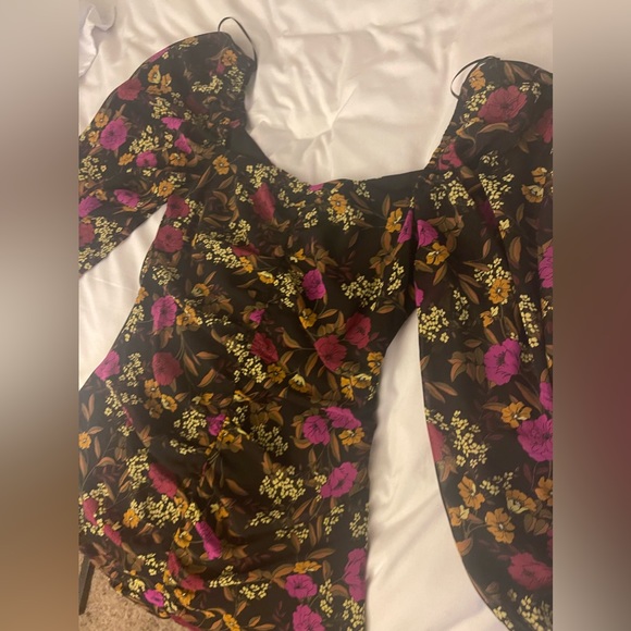 ASTR Floral Dress NWOT - Picture 2 of 5